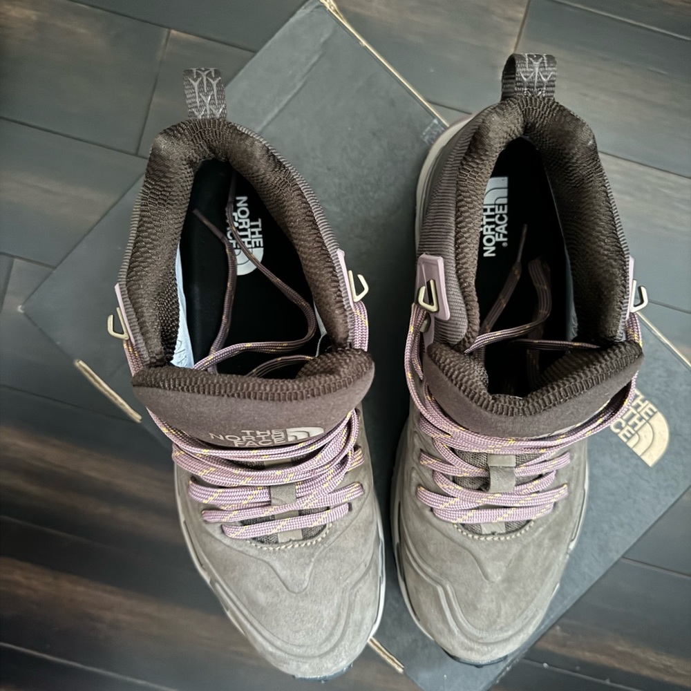North face - Picture 4 of 6